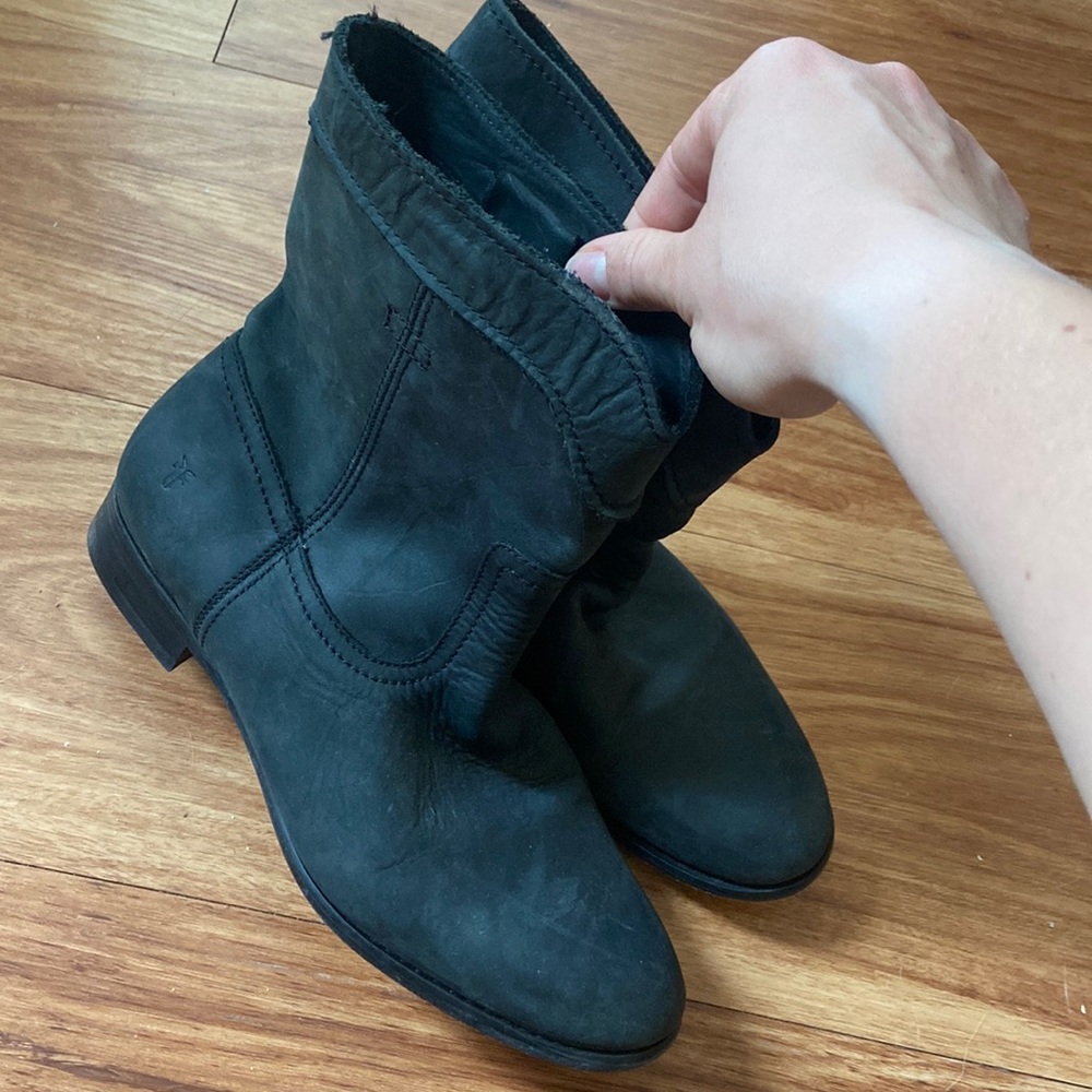 women’s size 8 black frye ankle boots